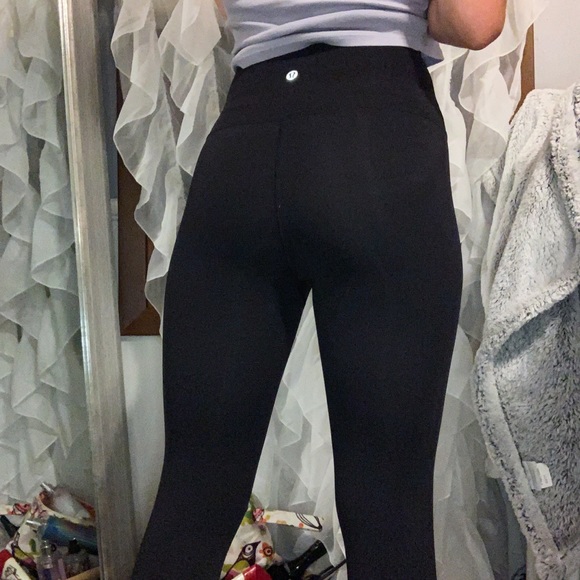 23” capri lululemon leggings! - Picture 3 of 4